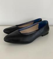 Klassische Damen Ballerinas Camper schwarz Hessen - Groß-Gerau Vorschau