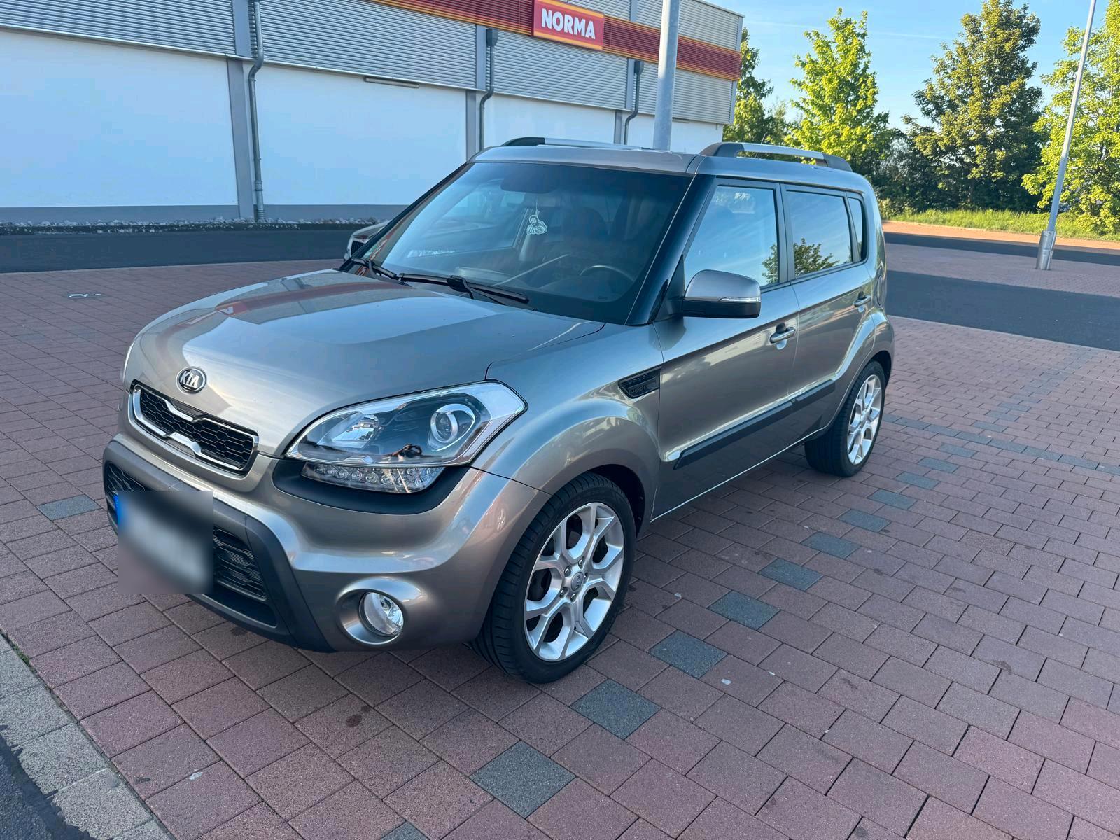 Abbildung des Autos KIA soul 1.6 Diesel