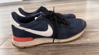 Nike Schuhe Sneaker Gr 38 Retro blau top Zustand Niedersachsen - Wunstorf Vorschau