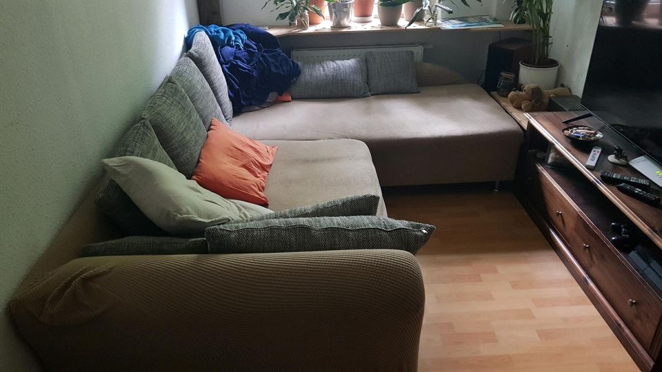 Couch eckcouch liegewiese bis Samstag in Leipzig