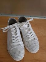 Sneaker Leder  Gr 39 weiß geflochten Schuhe top Hessen - Groß-Umstadt Vorschau