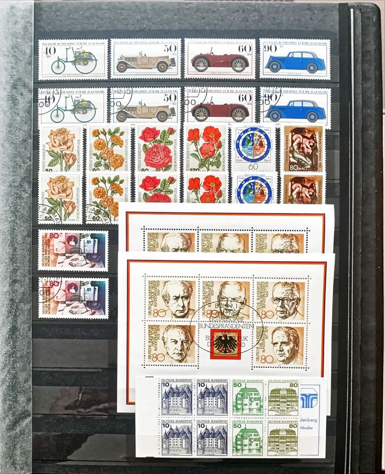 Briefmarken 1975-1984 in Stein