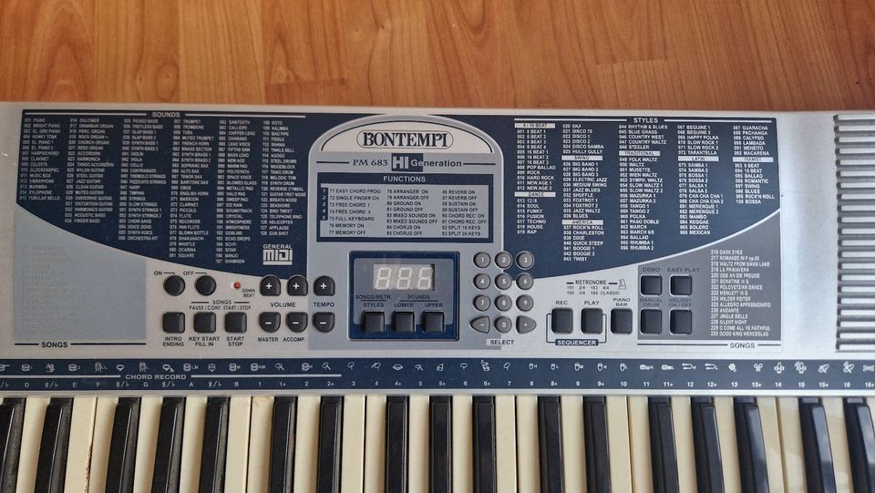 Bontempi PM 683 Keyboard PM683 HI Generation 61 Tasten MIDI AUX in Hamburg