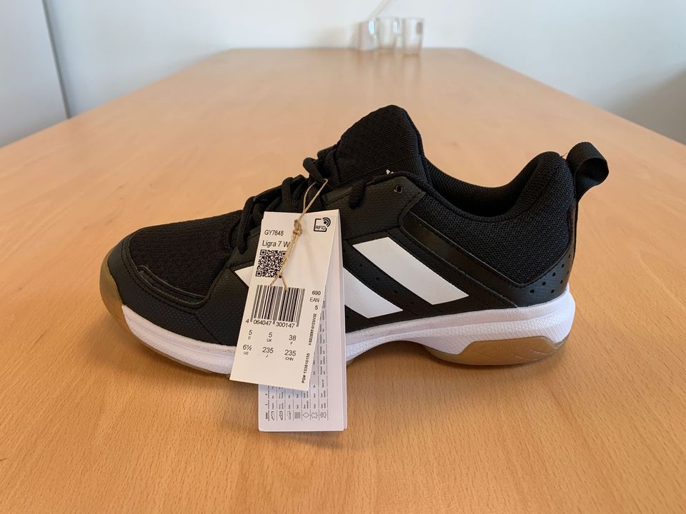 adidas Sportschuhe in Nürnberg (Mittelfr)