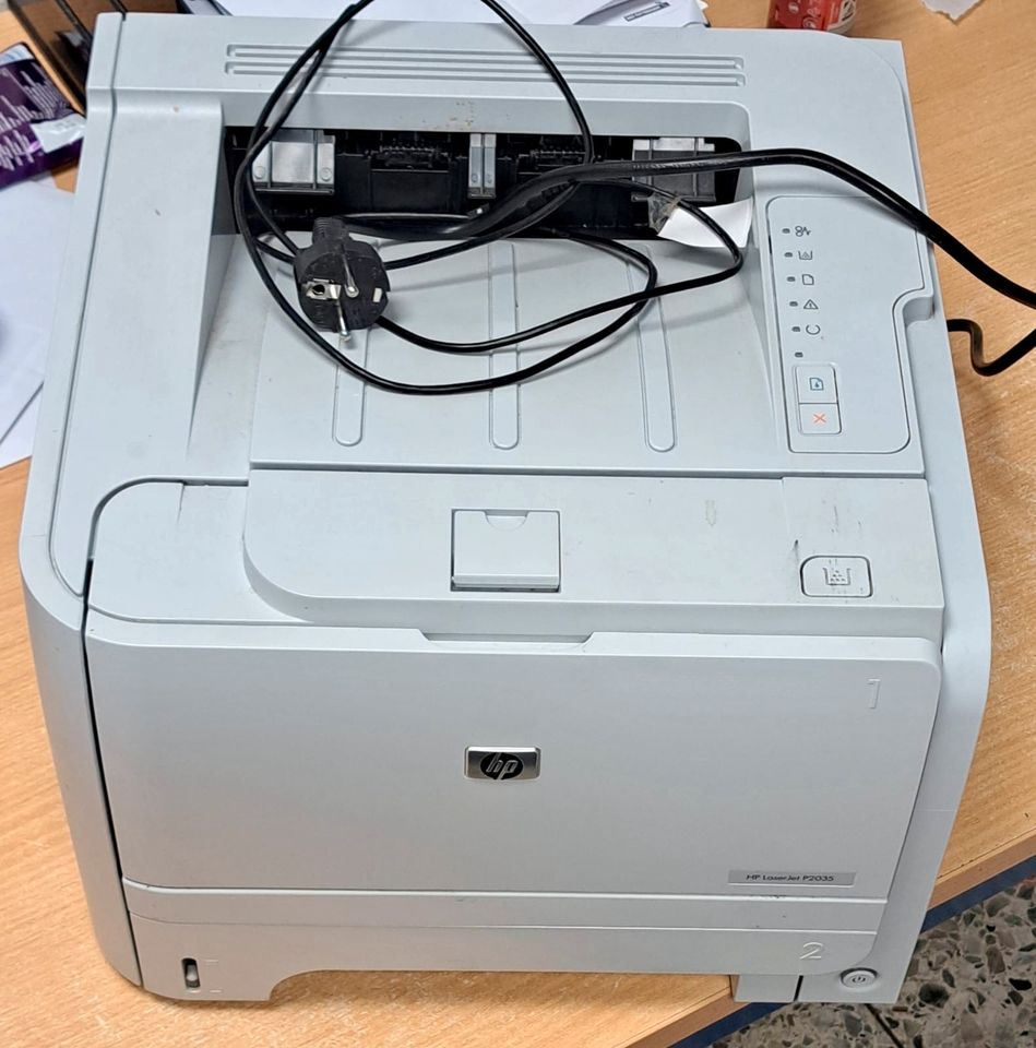 HP LaserJet P2035 Laserdrucker in Oyten