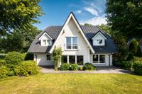 Repräsentatives, hochwertiges Einfamilienhaus mit Kamin in Traumlage von Metjendorf zu verkaufen! Niedersachsen - Wiefelstede Vorschau