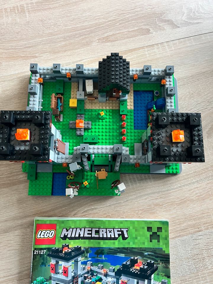 Lego Minecraft 21127 Die Festung in Hohne