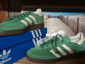 Adidas Spezial Grun Damenschuhe gebraucht kaufen kleinanzeigen
