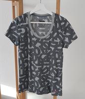 Nike Sport T-Shirt cool lässig Loose Fit & Dry-Fit - Top Zustand Hessen - Oberursel (Taunus) Vorschau