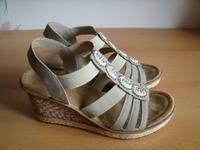 Schuhe / Sandalen Damen Rieker Größe 39 Niedersachsen - Vechta Vorschau