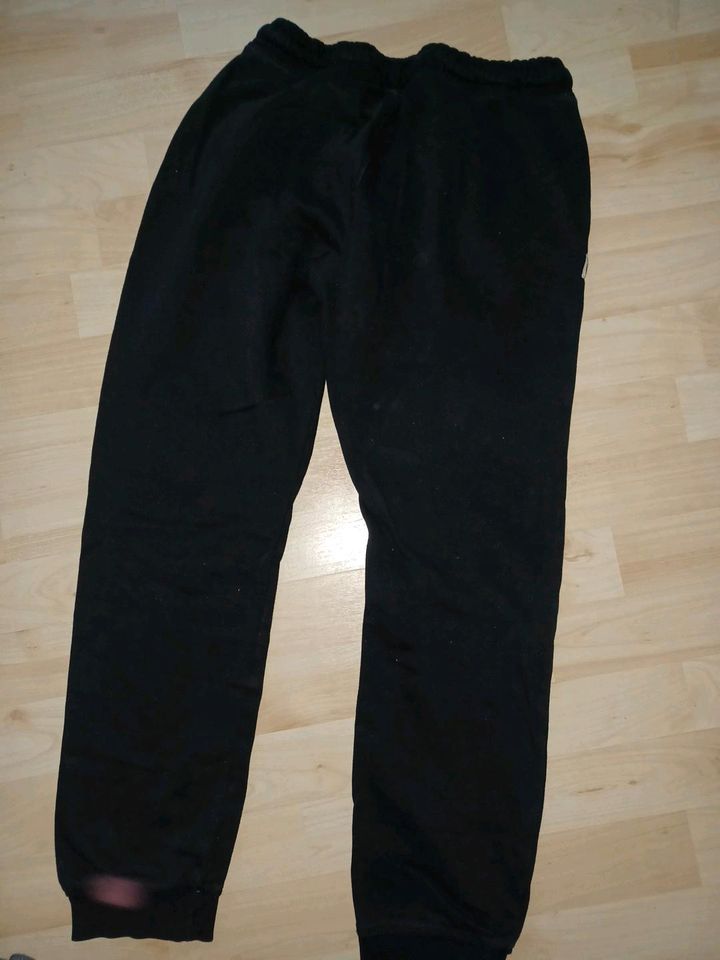 Jogging Hose/ Chino für Jungs  Gr.  158 in Potsdam