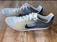 NIKE Zoom Matumbo Neuwertiger Herren Laufschuhe Track Gr.42,5 Bayern - Möhrendorf Vorschau