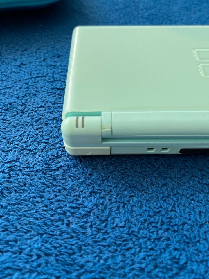 Nintendo DS lite in Hamburg