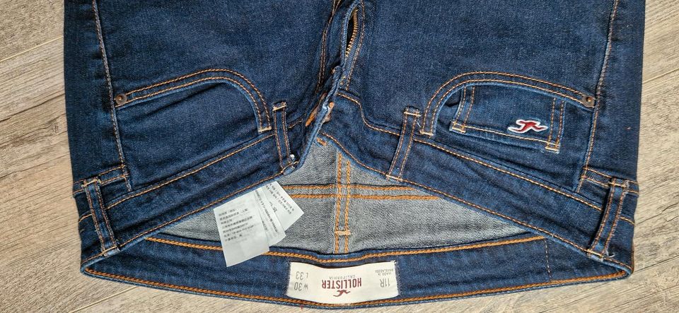 Hollister Jeans neu 30/33 in Gelnhausen