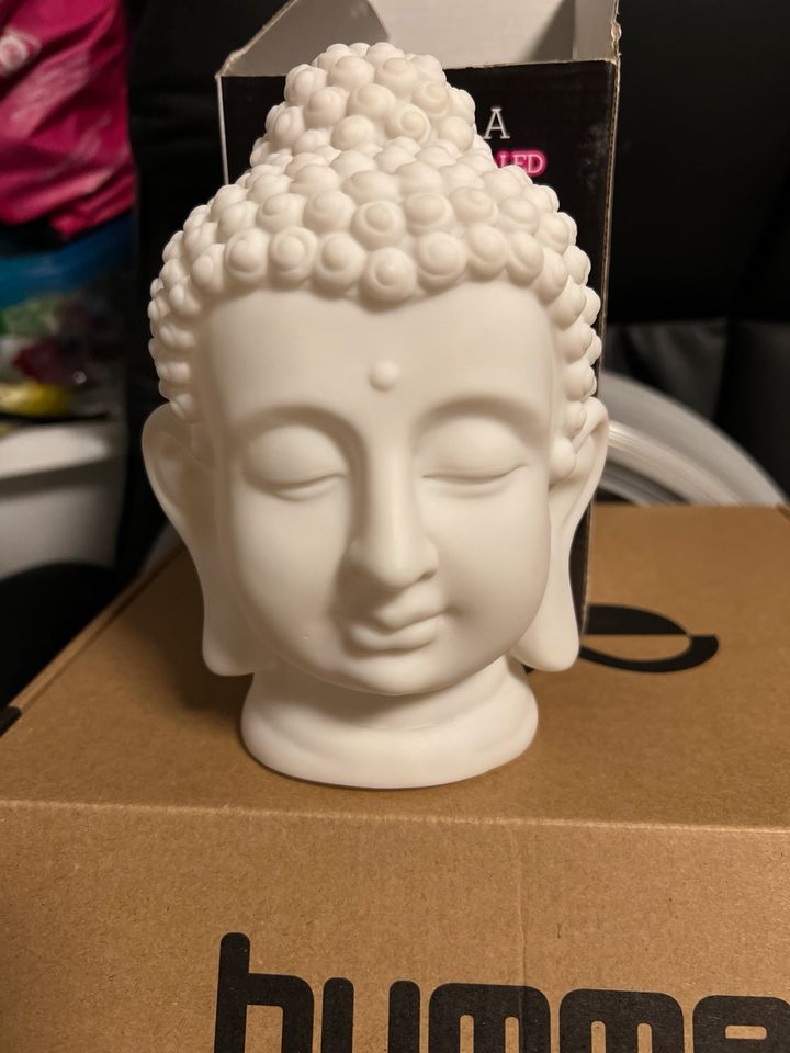Buddha LED in Verden