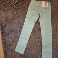 Damen Jeans, mintgrün, Größe 36 (EU) - Neu mit Etikett Hessen - Dillenburg Vorschau