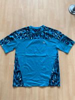 Fred Perry Shirt 34 XS 36 S blau graublau Leo oversize Berlin - Lichtenberg Vorschau