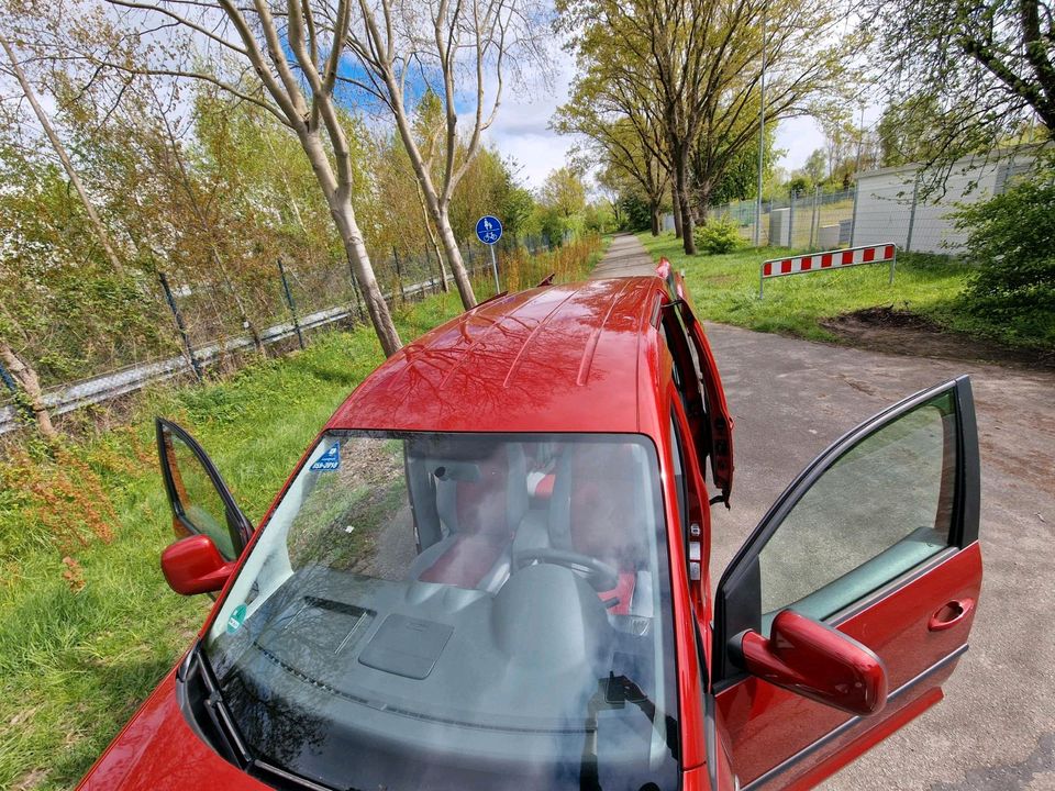 VW Caddy Life 1,4 in Bremen