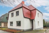 Charmantes 2-Familienhaus mit 2 Garagen und sonnigem Grundstück Häfen - Bremerhaven Vorschau