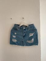 Röcke pull&bear S / M wie neu Jeans blau Zara Bershka Bayern - Vöhringen Vorschau
