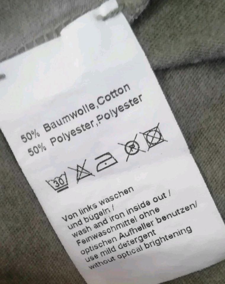 Eleg. Blusenshirt XL, wie NEU, Gr. 46/48 Shirt in Netzschkau