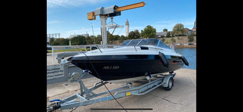 Motorboot kein Bayliner Invader Virada 215 Mercruiser mit Trail. in Frankfurt am Main