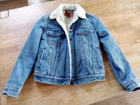 Levi‘s Jeansjacke gefüttert Größe XS Niedersachsen - Oldenburg Vorschau