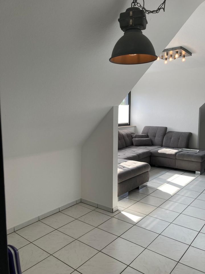 Maisonettewohnung in Mönchengladbach-Neuwerk zu vermieten ! in Mönchengladbach