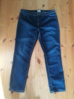 C&A Damen Jeans dunkelblau Größe 46 Nordwestmecklenburg - Landkreis - Herrnburg Vorschau