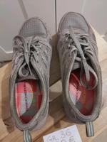 Damen Sneaker/Turnschuhe Skechers Gr. 36. NEUE!!! Nordrhein-Westfalen - Heiligenhaus Vorschau