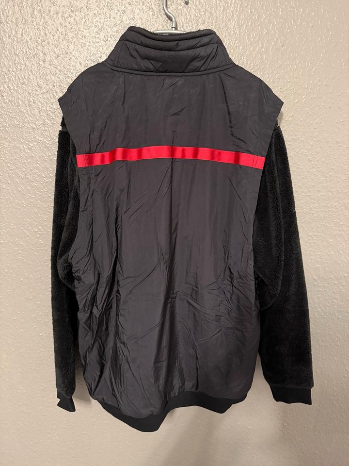 Original Jordan Pullover Sweat Jacke L Gr. XL Schwarz Rot Nike in Helmstedt
