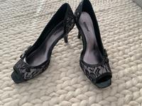 NEU Pumps Graceland high Heels schwarz 37 Frankfurt am Main - Sachsenhausen Vorschau