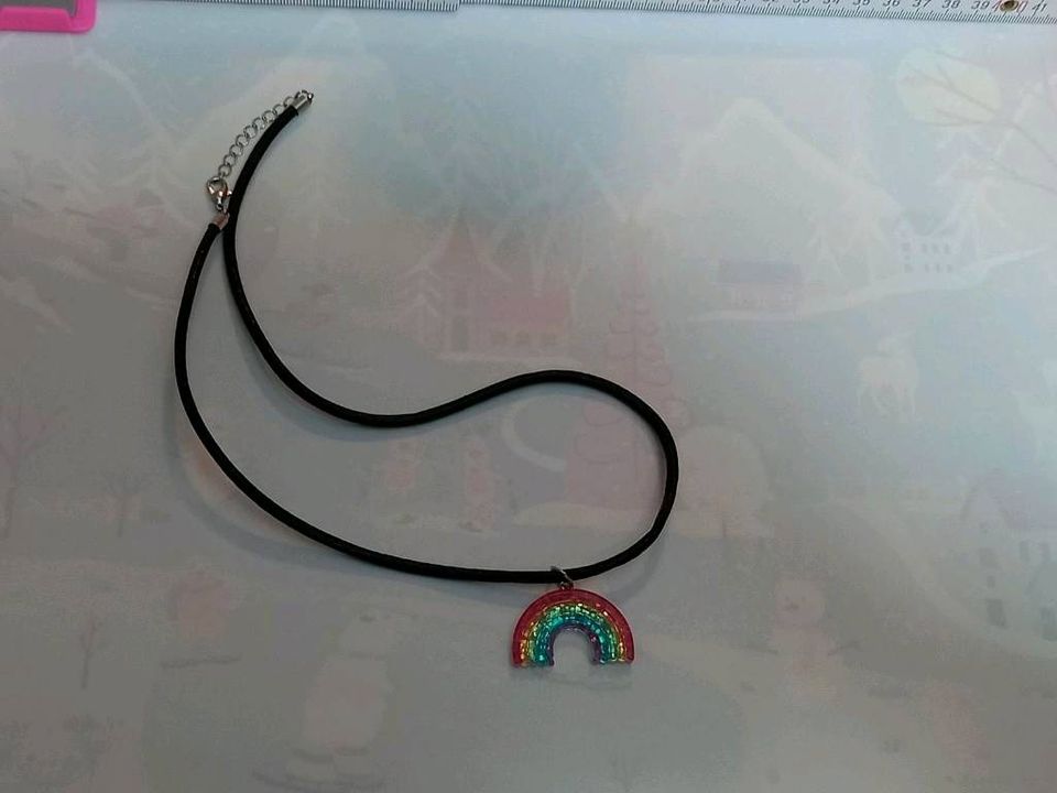 Rainbow Regenbogen Halskette Kette mit Anhänger Pride in Kassel