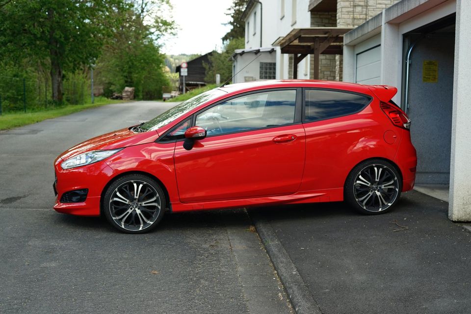 Ford Fiesta ST-Line, nicht fahrbereit in Breidenbach (bei Biedenkopf)