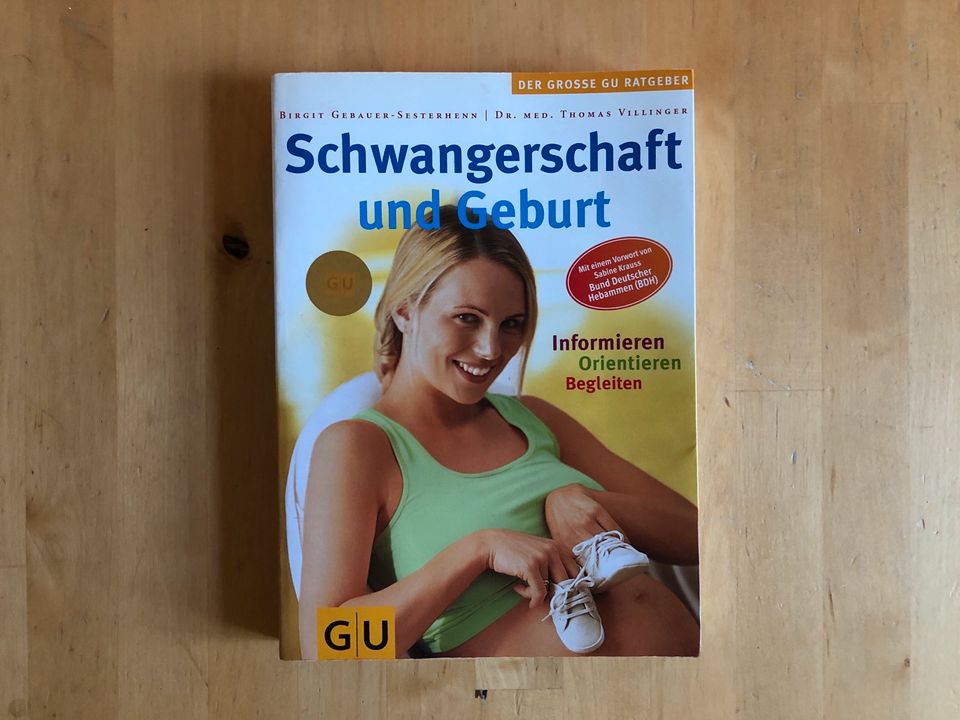 GU Buch Schwangerschaft und Geburt guter Zustand in Berlin