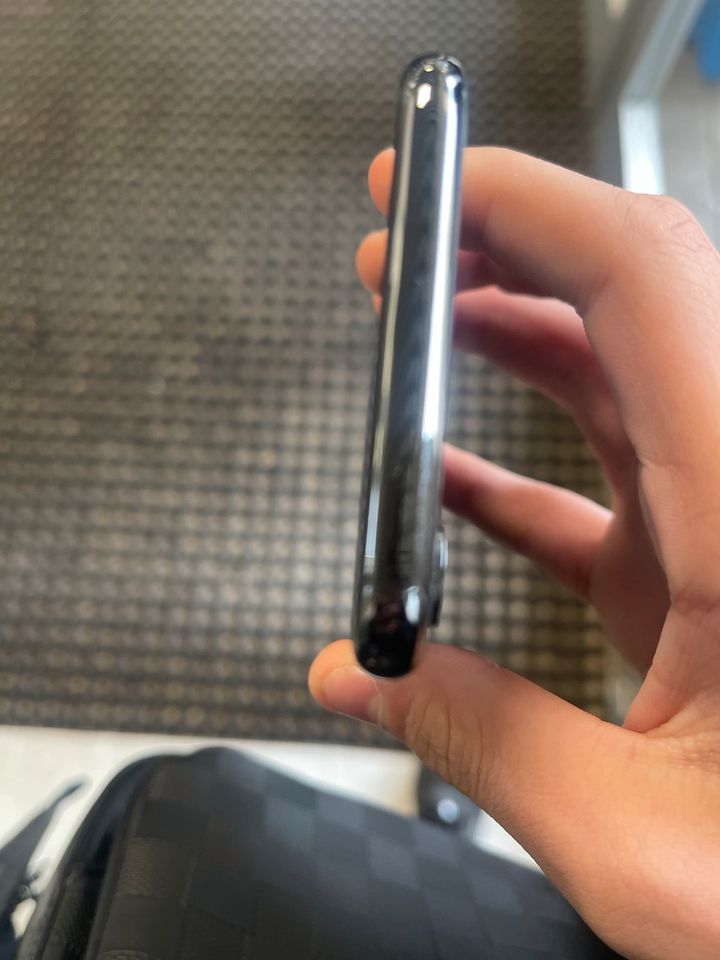 Tausche iPhone X gegen iPhone 11 Pro mac in Gelsenkirchen