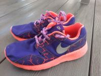 Coole Nike Sneaker Gr.36,5 Nordrhein-Westfalen - Hemer Vorschau