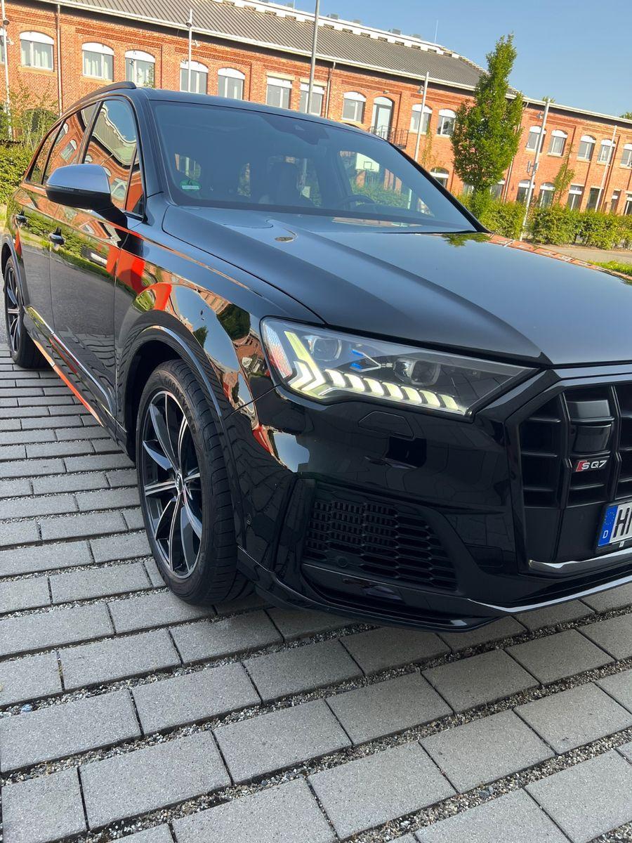 Abbildung des Autos Audi SQ7 TDI quattro tip…