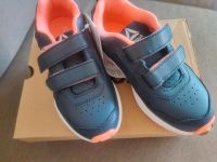 Reebok 28 Turnschuhe neu mit Etikett Sneakers Berlin - Tempelhof Vorschau