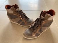 REDUZIERT!! Sneaker, Keilabsatz-Sneaker, Esprit, wie neu!! Bayern - Mertingen Vorschau