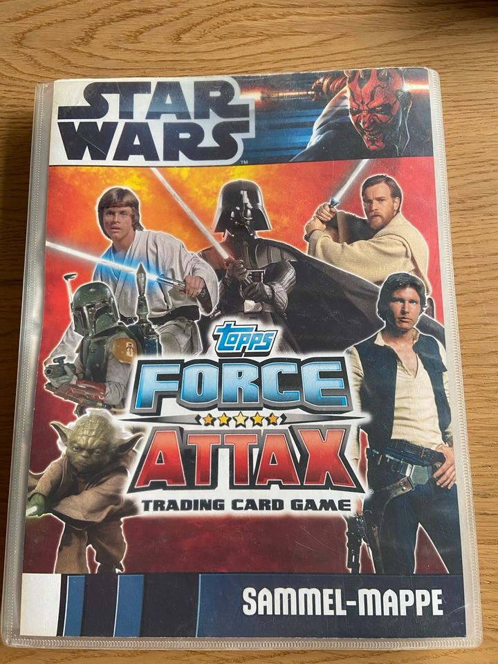 Force Attax Star Wars Serie 1 Mappe fast komplett in Osnabrück