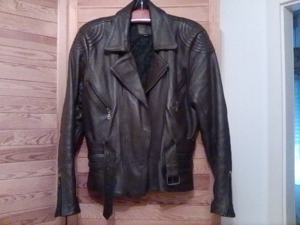 Custom Lederjacke v. D. Louis, Neuwertig, Herren Größe 50 in Hofheim am Taunus