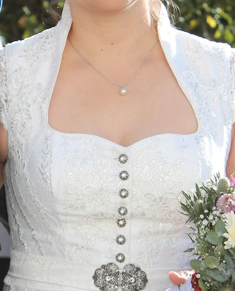 Brautdirndl Brautkleid Dirndl Hochzeitskleid Gr. 42 in Lohberg