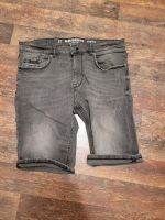 Herren Jeans Shorts L W33 grau Slim Used Look Clockhouse Niedersachsen - Hildesheim Vorschau