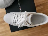 Tommy Hilfiger Sneaker weiss Nordrhein-Westfalen - Krefeld Vorschau