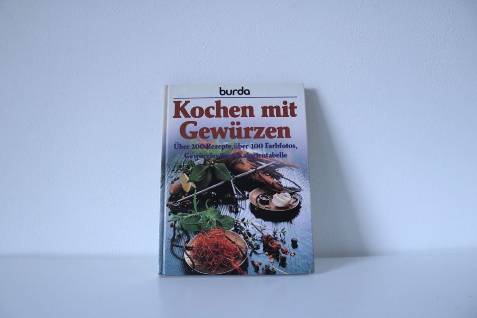 Buch - kochen mit Gewürzen - burda in Beilstein