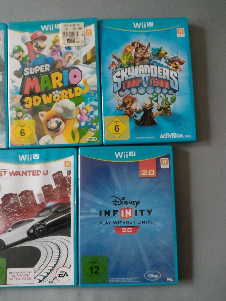 Nintendo Wii U Mario Kart 8, Skylanders, Zubehör, OVP, Spiele in Balve