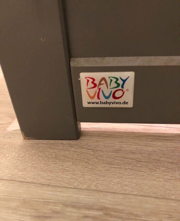 Baby Vivo Kinderbett in Windhagen