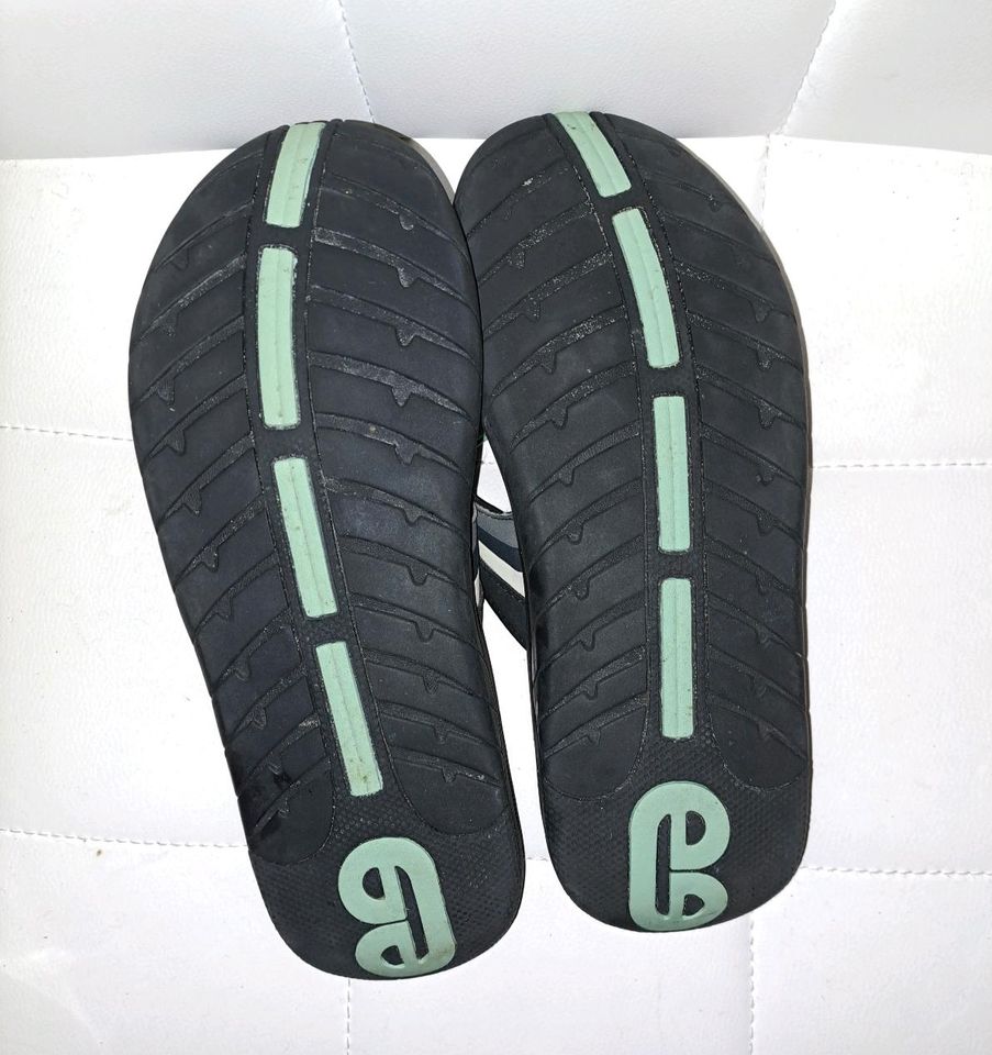 REEF Zehentrenner Flip Flops schwarz Gr. 40 in Sörup