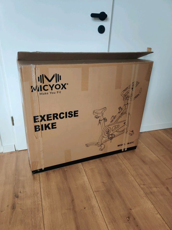 Micyox Ergometer Heimtrainer Fahrrad - neu mit Garantiebeleg in Velbert